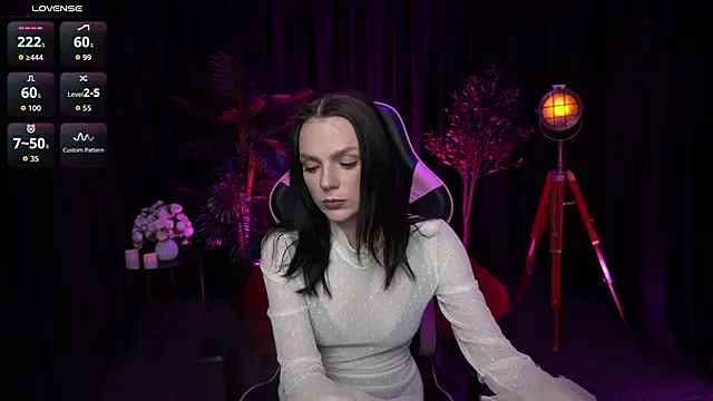 Wild Alice me online show from 03/29/26, 03:23