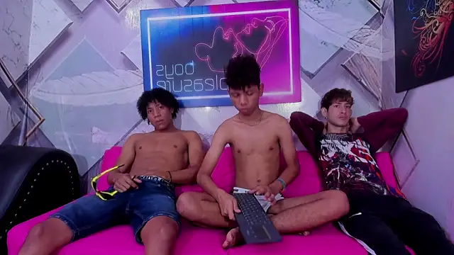 Spicy guys online show from 03/08/26, 12:09