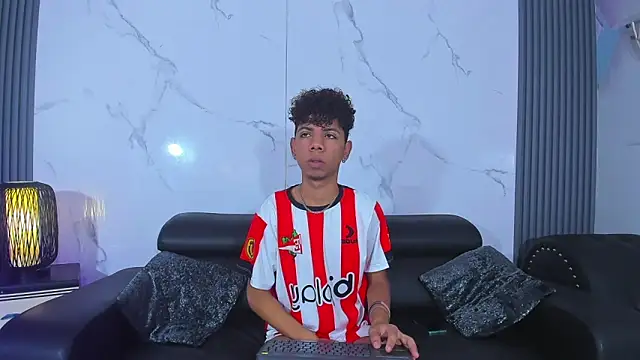 Spicy guys online show from 05/18/26, 01:28