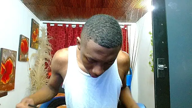 milo018 online show from 03/05/26, 08:38