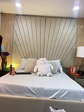 Lorenn Sweet online show from 03/20/26, 11:59