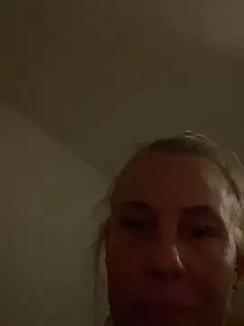 nastyblondemilf online show from 02/19/26, 07:32