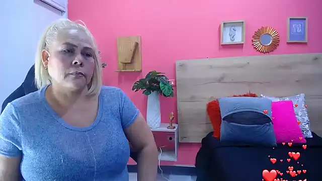 eva colen50 online show from 06/25/26, 06:56