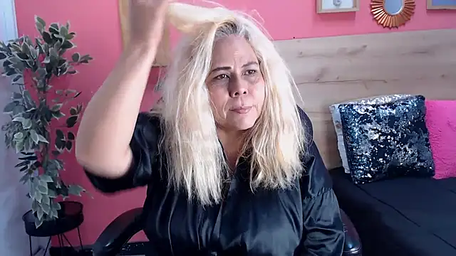 eva colen50 online show from 07/28/26, 04:27