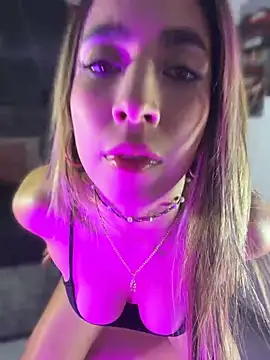 Sophiexx  online show from 04/08/26, 01:44