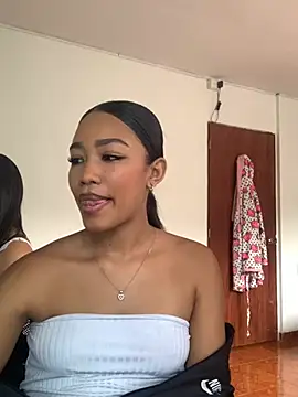 Snapshot of kali_rousse chatting on 02/19/26, 01:07 kali rousse online show from 02/19/26, 01:07