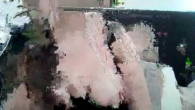 Snapshot of naughtysummer18 chatting on 03/02/26, 03:52 naughtysummer18 online show from 03/02/26, 03:52