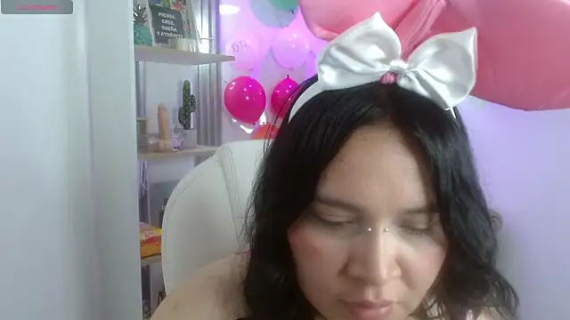Snapshot of jackie_tk chatting on 04/27/26, 07:45 jackie tk online show from 04/27/26, 07:45