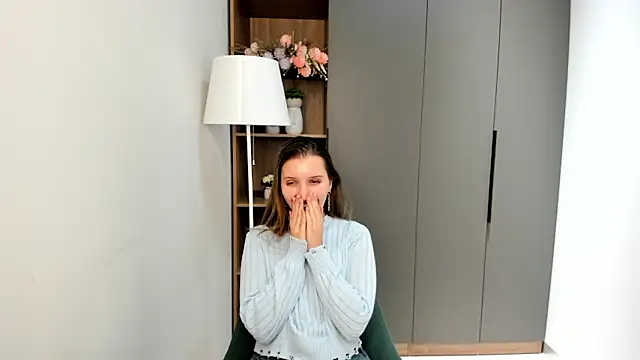 AshelyPeakes online show from 02/19/26, 05:03