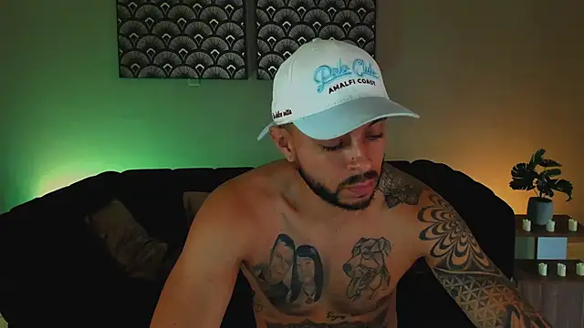 Daniel kingx online show from 03/11/26, 01:39