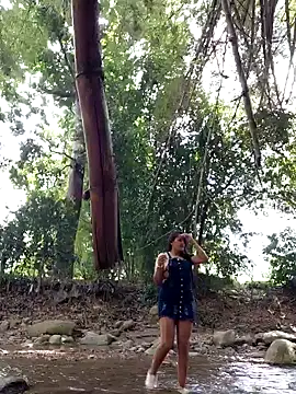 yissela92 online show from 02/26/26, 05:23