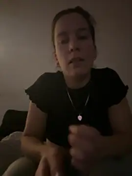 Melu12 online show from 04/08/26, 10:43