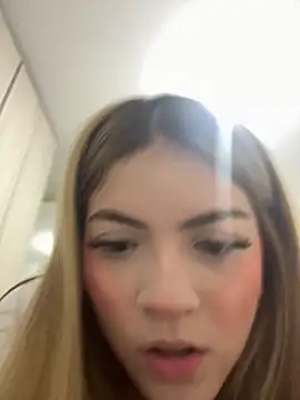 Snapshot of meggan___ chatting on 02/22/26, 07:19 meggan online show from 02/22/26, 07:19