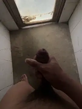 Snapshot of Annunucus chatting on 02/18/26, 09:38 Annunucus online show from 02/18/26, 09:38