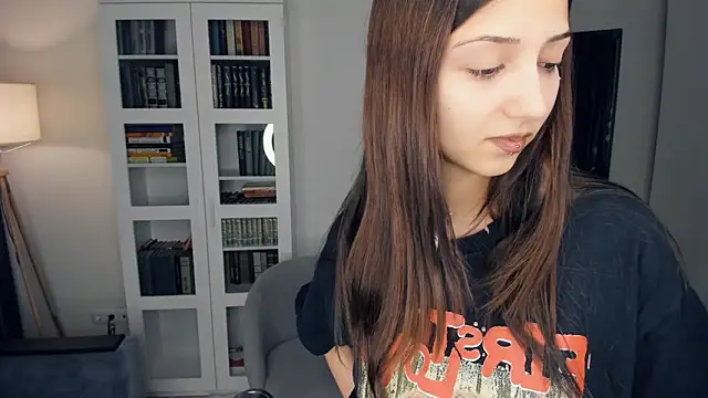 littleevilon online show from 02/22/26, 08:57