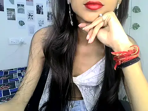 Snapshot of SIKSHA_SINGH chatting on 02/19/26, 07:26 SIKSHA SINGH online show from 02/19/26, 07:26