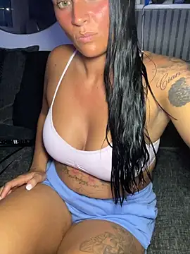 Destinylovex online show from 05/18/26, 08:25