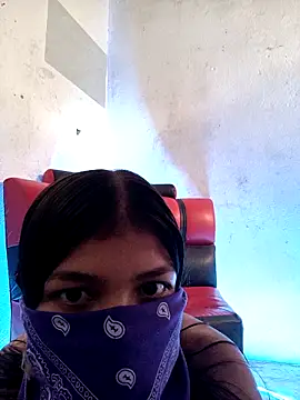 Snapshot of lunagamers chatting on 02/20/26, 02:17 lunagamers online show from 02/20/26, 02:17