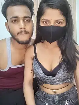 Snapshot of crazy_bebs chatting on 04/14/26, 01:17 crazy bebs online show from 04/14/26, 01:17