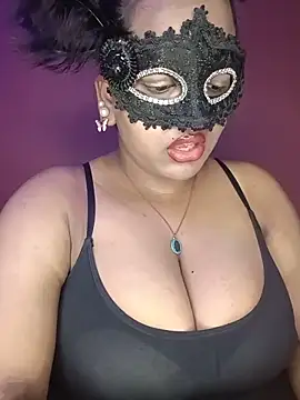 Hot Girl Dimple online show from 06/06/26, 12:43