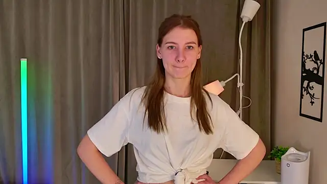 PinkClou9 online show from 04/08/26, 10:10