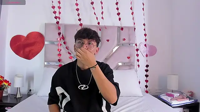 Angel Lux online show from 02/26/26, 07:35