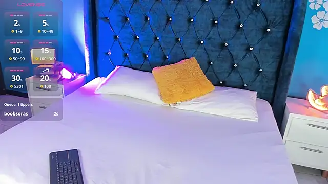 Snapshot of laurasmith_ chatting on 03/01/26, 11:34 laurasmith online show from 03/01/26, 11:34