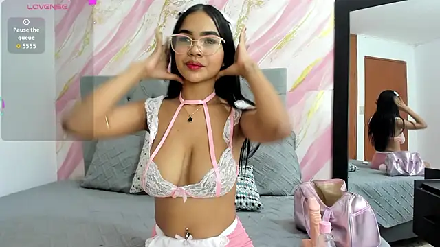 SamanthaStorm online show from 03/18/26, 07:17