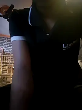 Snapshot of peanutbutteater chatting on 03/03/26, 08:42 peanutbutteater online show from 03/03/26, 08:42