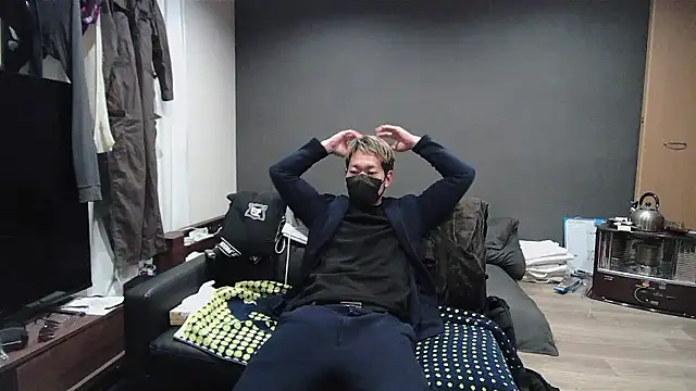 ryuaaaaa online show from 04/22/26, 04:30