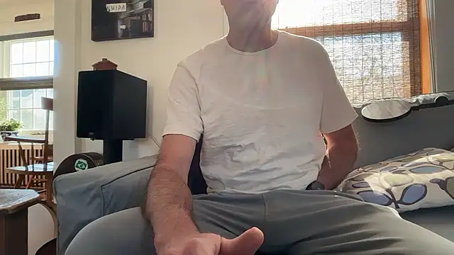 Guy  Grey online show from 04/09/26, 01:16