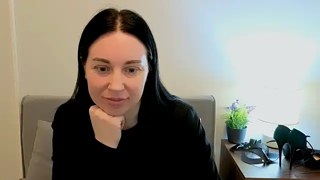 MiaFair online show from 03/18/26, 04:21