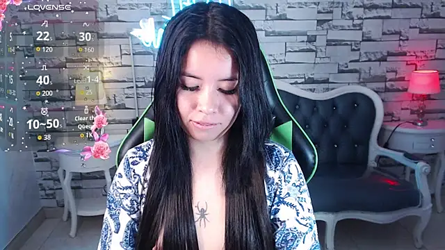 Kylia a online show from 06/19/26, 12:53