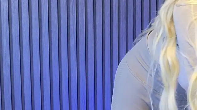 KarmaArms online show from 04/04/26, 12:02