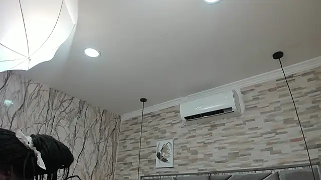 Snapshot of LexyDrip chatting on 02/23/26, 07:44 LexyDrip online show from 02/23/26, 07:44