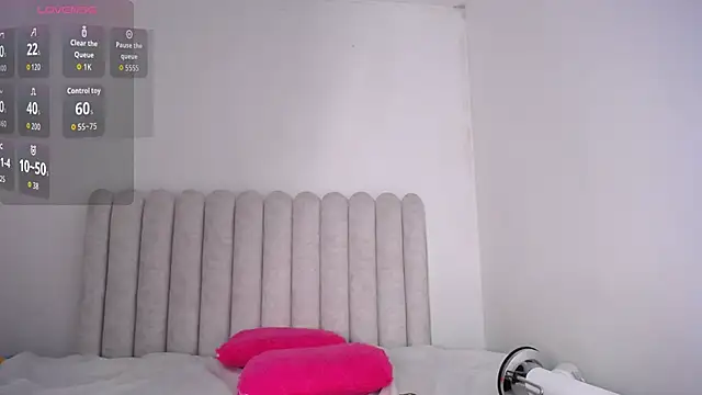 MiaFoox   online show from 03/05/26, 03:24