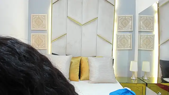 KarinaaCoxx online show from 04/11/26, 12:53