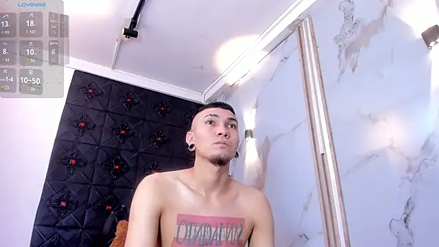 Logan and Reachel online show from 03/27/26, 07:24