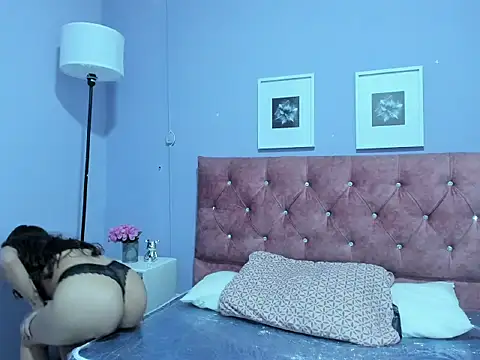 lilirousee online show from 02/25/26, 07:01