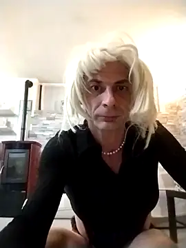 marti 8 online show from 03/26/26, 03:12