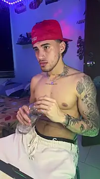 TOMAS CONOR online show from 03/02/26, 09:54