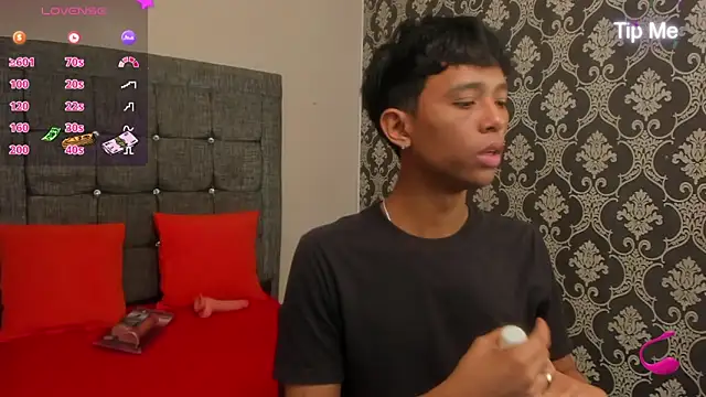 Little Twink19x online show from 05/20/26, 07:42