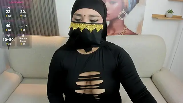 Snapshot of Samira_Zayd chatting on 08/09/26, 10:15 Samira Zayd online show from 08/09/26, 10:15