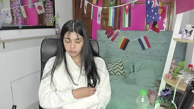 Snapshot of Aysha_winxs chatting on 07/07/26, 06:47 Aysha winxs online show from 07/07/26, 06:47
