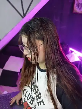 Snapshot of ValeriaSalvino chatting on 03/20/26, 02:11 ValeriaSalvino online show from 03/20/26, 02:11