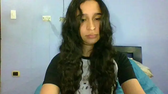 Snapshot of scarlettscottx_ chatting on 06/02/26, 01:29 scarlettscottx online show from 06/02/26, 01:29