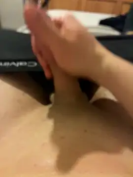 Snapshot of Daddy2youu chatting on 03/08/26, 01:25 Daddy2youu online show from 03/08/26, 01:25