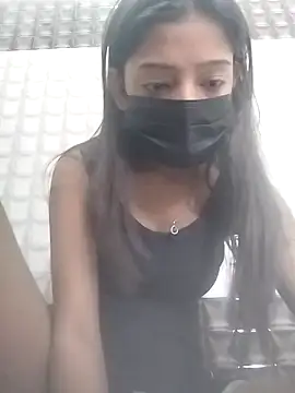 Miss  hotty online show from 04/28/26, 03:44