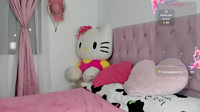 Snapshot of valentine_sweety chatting on 05/15/26, 11:23 valentine sweety online show from 05/15/26, 11:23