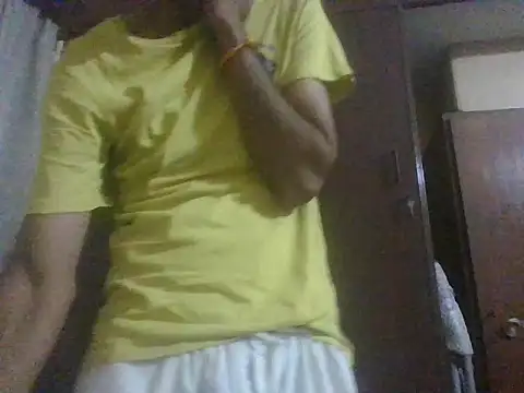 Snapshot of sub_slave_indi chatting on 02/10/26, 01:43 sub slave indi online show from 02/10/26, 01:43